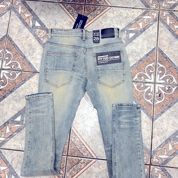 SERENADE  FITTED DENIM JEANS - Picture 4 of 5